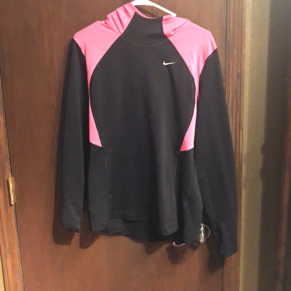 Nike dri fit sweatshirt